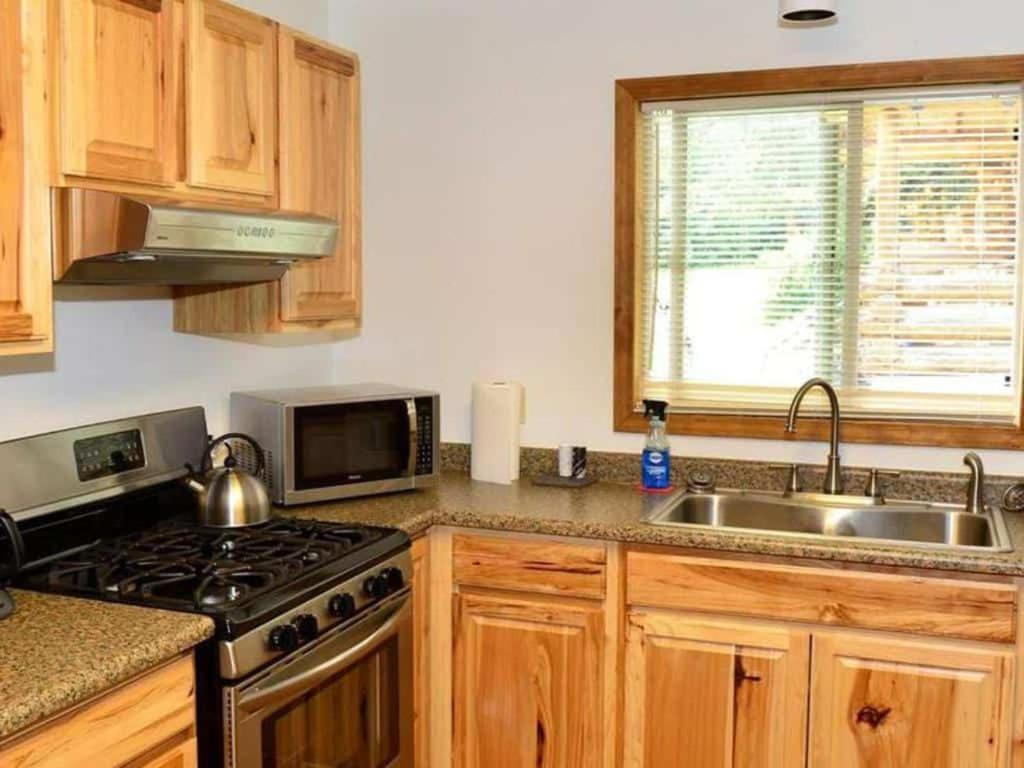קוק סיטי Silver Gate Lodging מראה חיצוני תמונה