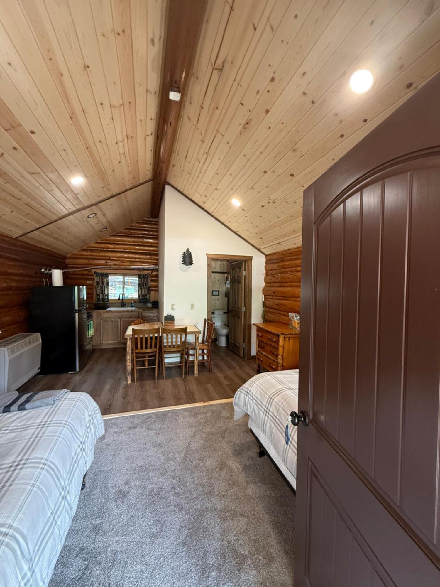 קוק סיטי Silver Gate Lodging מראה חיצוני תמונה