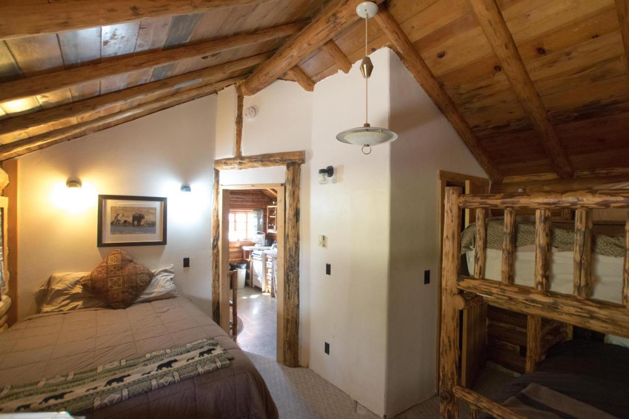 קוק סיטי Silver Gate Lodging מראה חיצוני תמונה