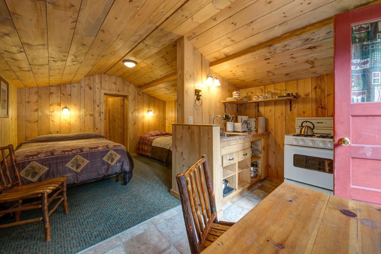 קוק סיטי Silver Gate Lodging מראה חיצוני תמונה